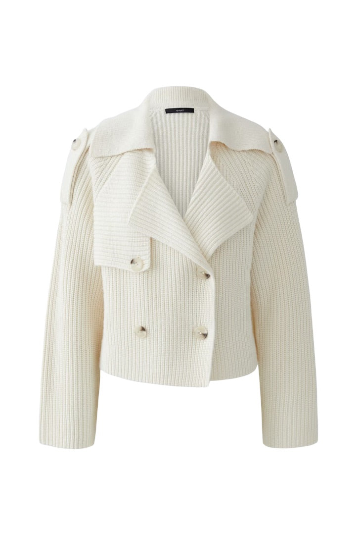 Strickjacke-oui-trenchcoat-weiß-rippstrick-cardigan