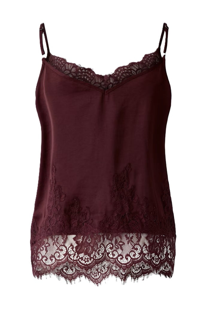 Top-Oui-Spitzentop-bordeaux-Traeger