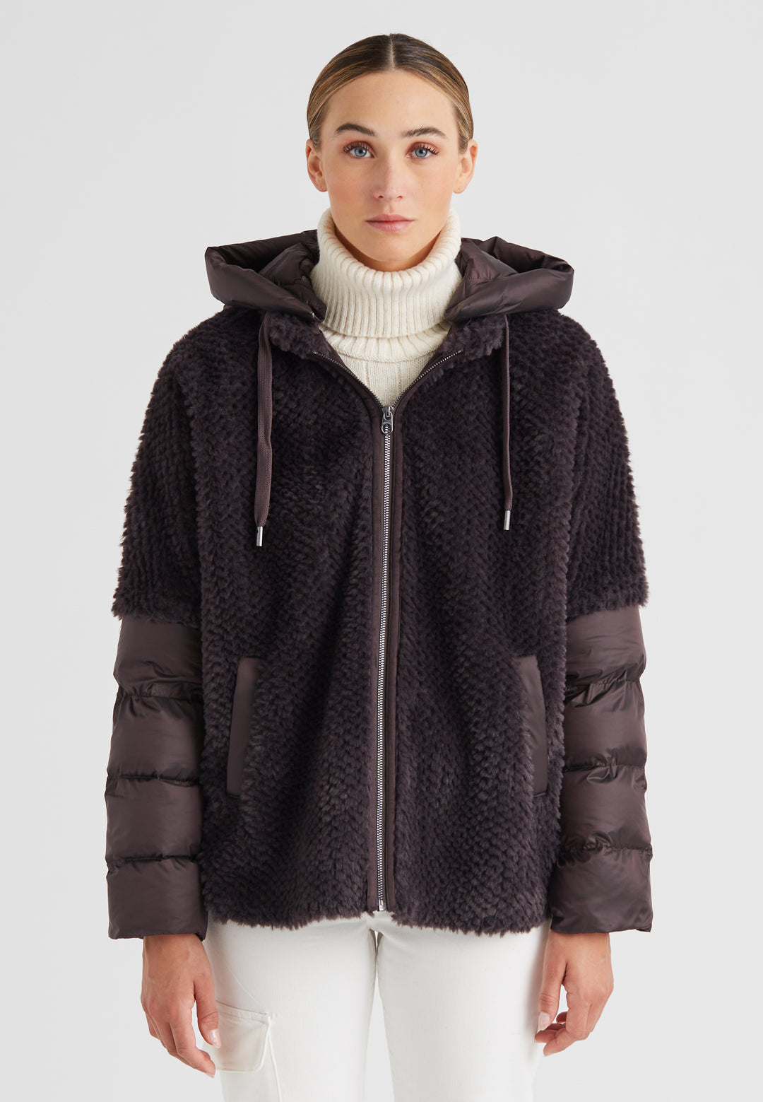 Jacke-Milestone-MSWega-Fake Fur-Daune-Kapuze-Zip-braun 