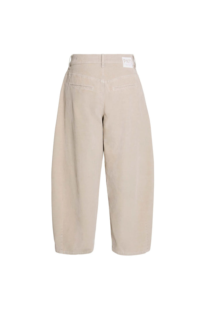 Hose-PNTS-05_THE O SHAPE-beige-Hohe Leibhoehe-Extreme O Form-Babycord