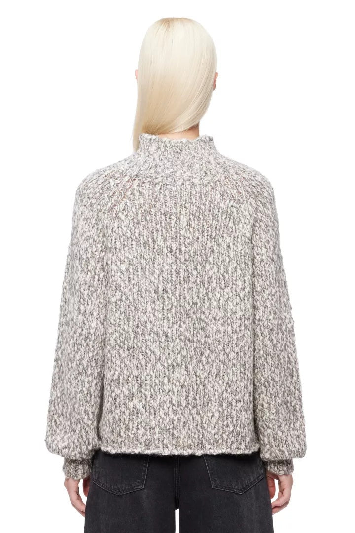 Pullover-Drykorn-KIMINA 10-creme-meliert-Stehkragen-Ballonaermel 