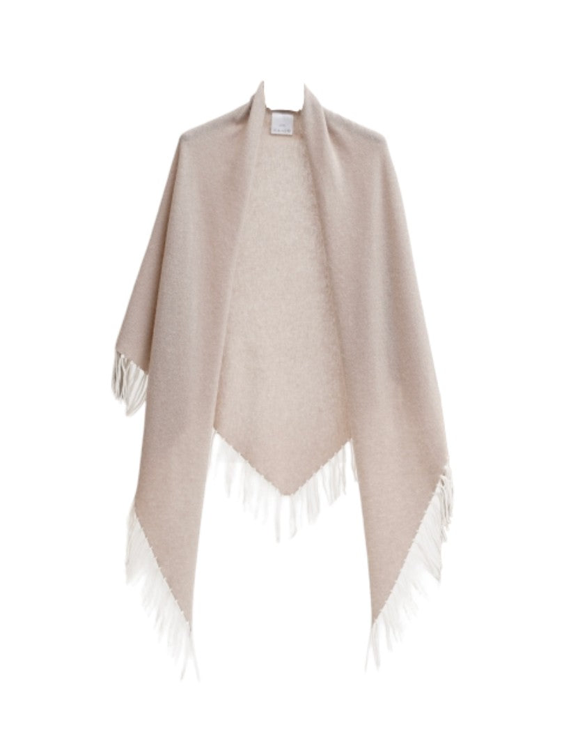 Tuch-Herzensangelegenheit-Dreieckstuch-Fransen-Beige