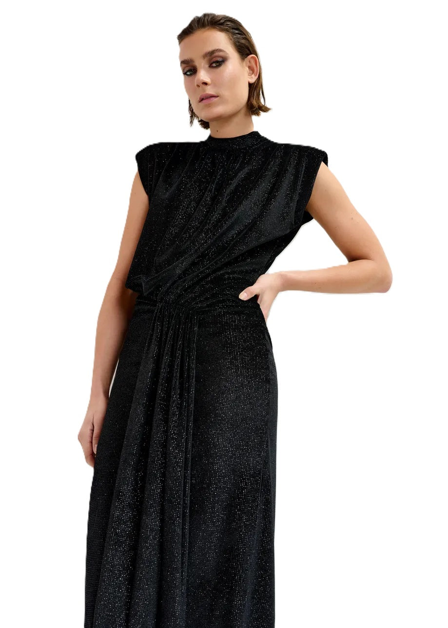 Kleid-Essentiel-Antwerp-Inche-Midikleid-Rollkragen-Kellerfalte-Figurbetont-Glitzer-schwarz