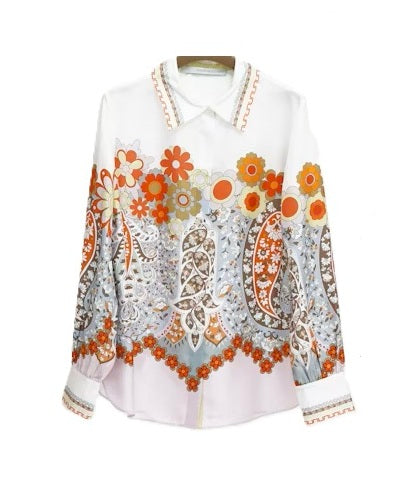 Bluse-Herzensangelegenheit-blumen-kuerzer-kastig-kragen 