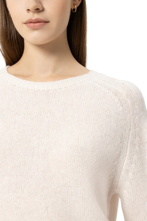 Pullover von Luisa Cerano. Kurzarm Pullover aus Kaschmir in creme mit Rundhalsausschnitt. 
