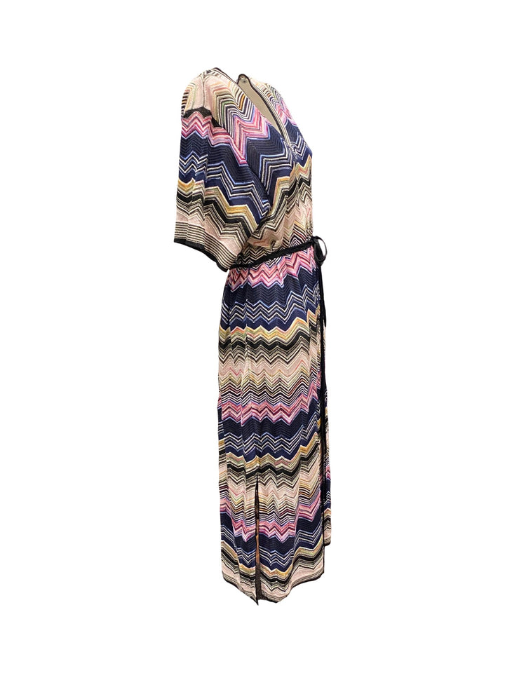 Kleid-Oui-Missonistyle-Zick-Zack-Muster-Taillienband-mittellang-pink-beige-bunt