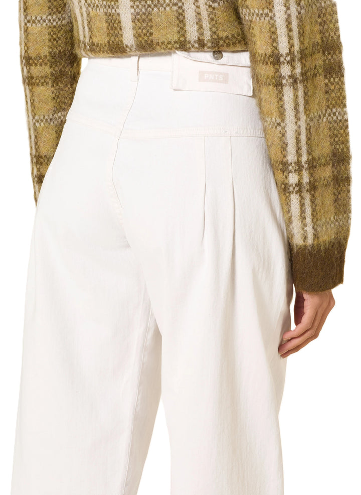 Jeans-PNTS-05_THE O SHAPE-ecru-Barrelform-verkuerzt