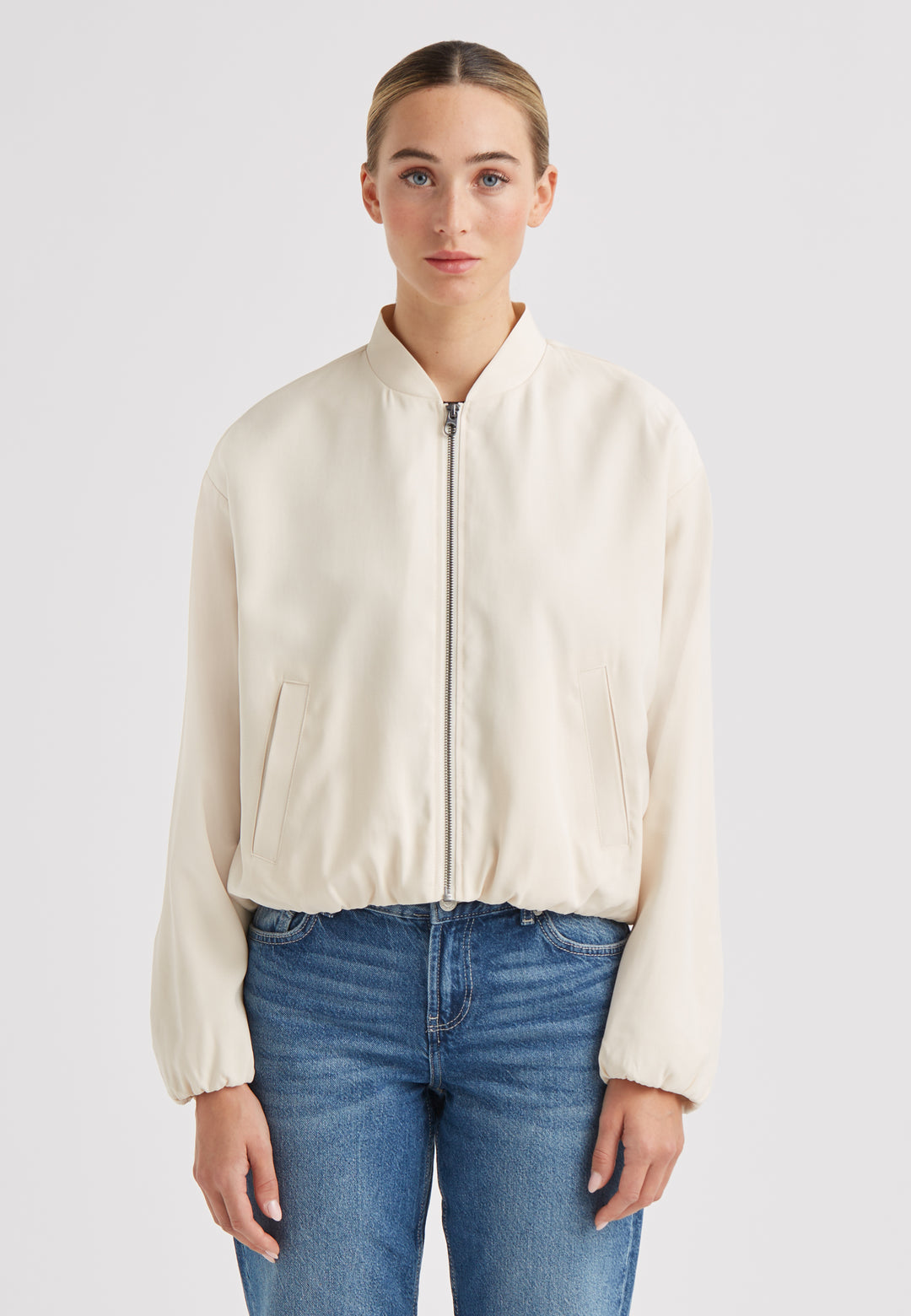 Jacke-Milestone-MSYuki-Zip-Blouson-Collegekragen-ecru