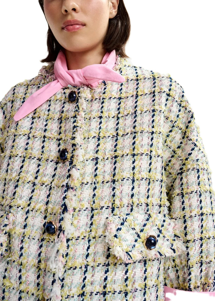 Jacke-Essentiel Antwerp-JAYDEN BOXY CROPPED JACKET-Boucléstoff-kurz-boxy-Zierknoepfe-Fransen-Karo