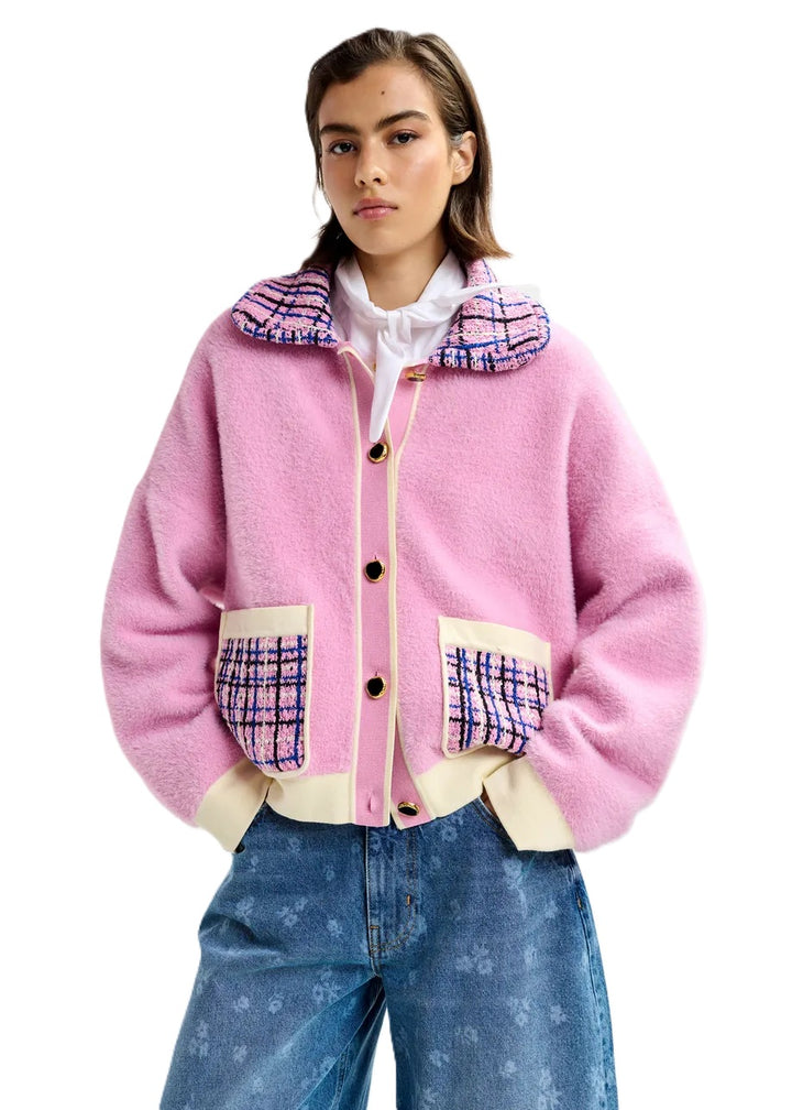 Jacke-Essentiel Antwerp-JOILU KNITTED JACKET-Teddystoff-Zierknoepfe-Kragen in Tweed-Boxy