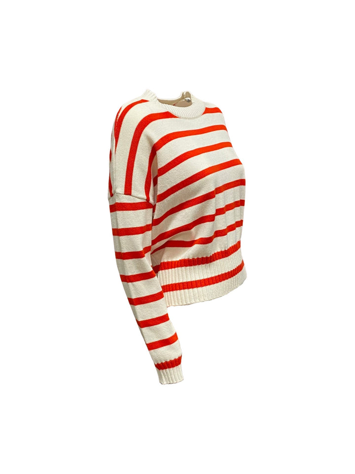 Baumwollpullover von Handmade in rot und weiß gestreift. Der Pullover hat einen Rundhalsausschnitt und überschnittene Schultern. 