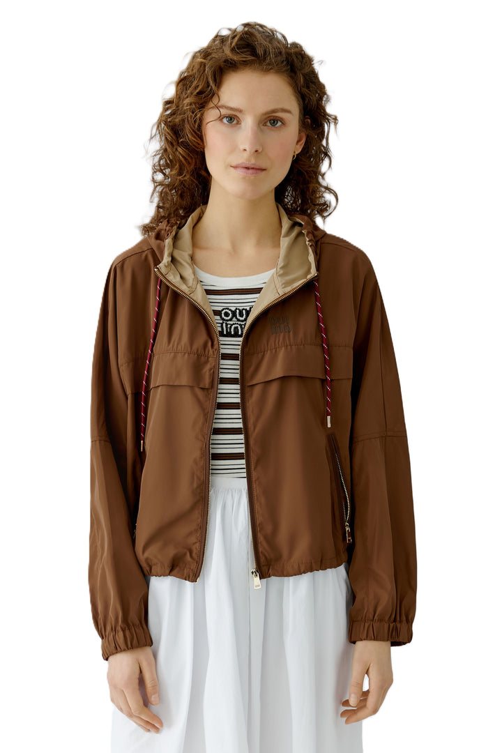 Jacke-Oui-Regenjacke-Reißverschluss-Kapuze-Kordeln-braun