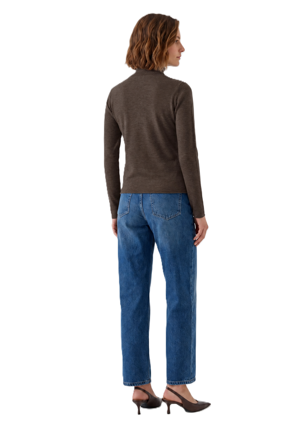 Pullover Oui in Feinstrick. Nahtlos gestrickter, schmaler Schnitt mit regulärer Länge. Feiner Rollkragen in Rippstruktur und lange Ärmel. Rollkanten an Ärmeln und Saum.