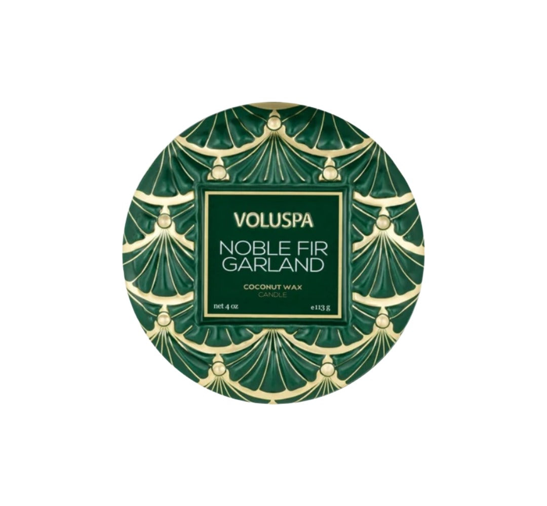 Kerze VOLUSPA Noble Fir Garland Mini Tin Candle