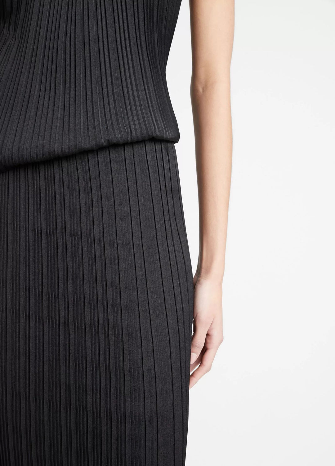 Rock-Vince-PLEATED-STRAIGHT-PULL -ON-SKIRT