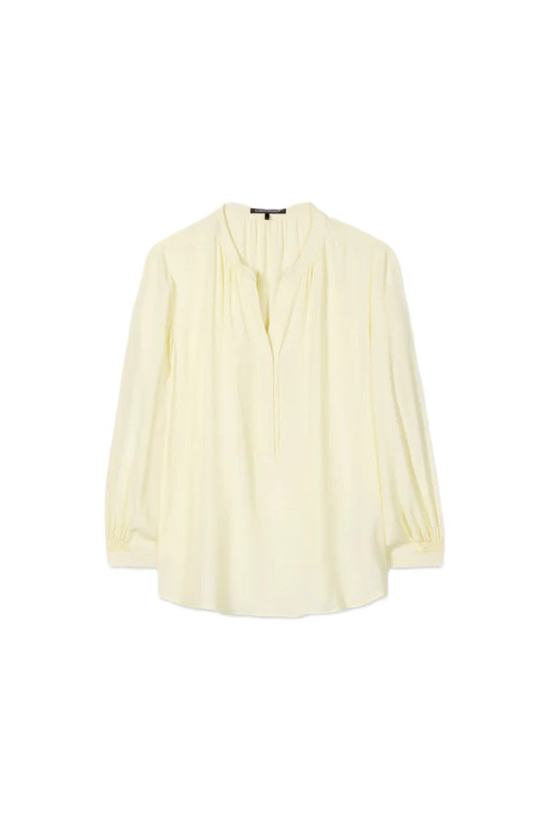 Bluse Luisa Cerano Tunika aus Seiden-Mix in gelb. Locker geschnittene Tunika-Bluse aus fließendem Seidenmix in einem zarten Gelbton. Die Bluse besitzt einen tiefen V-Ausschnitt und ¾-lange Ärmel mit geknöpften Manschetten und gefältelten Details.