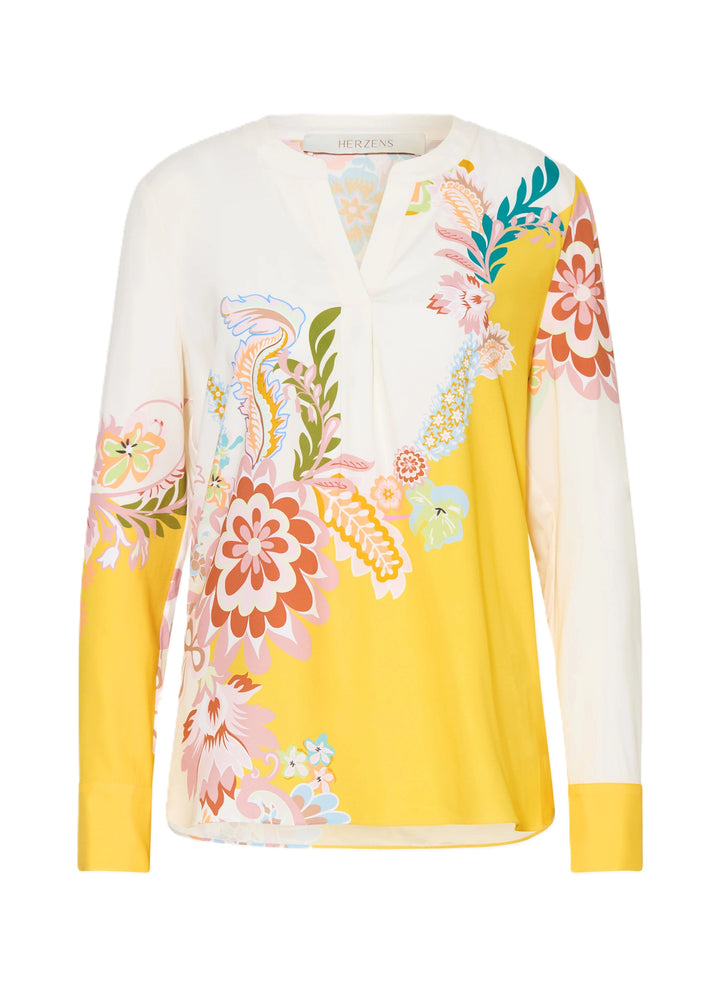 Bluse von Herzens in Tunikaform aus Seide. Bunter Blumenprint in gelb mit V-Ausschnitt und gerade normaler Form 