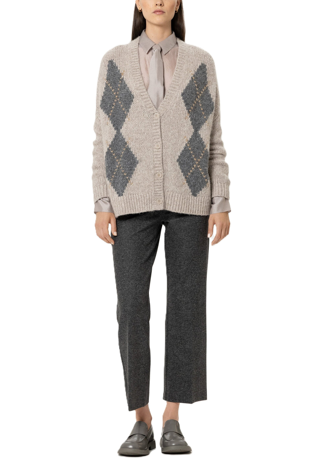 Beige gemusterter Cardigan von Luisa Cerano aus Alpaka-Woll-Mix mit Makro-Argyle-Muster, weitem V-Ausschnitt und langen Ärmeln.