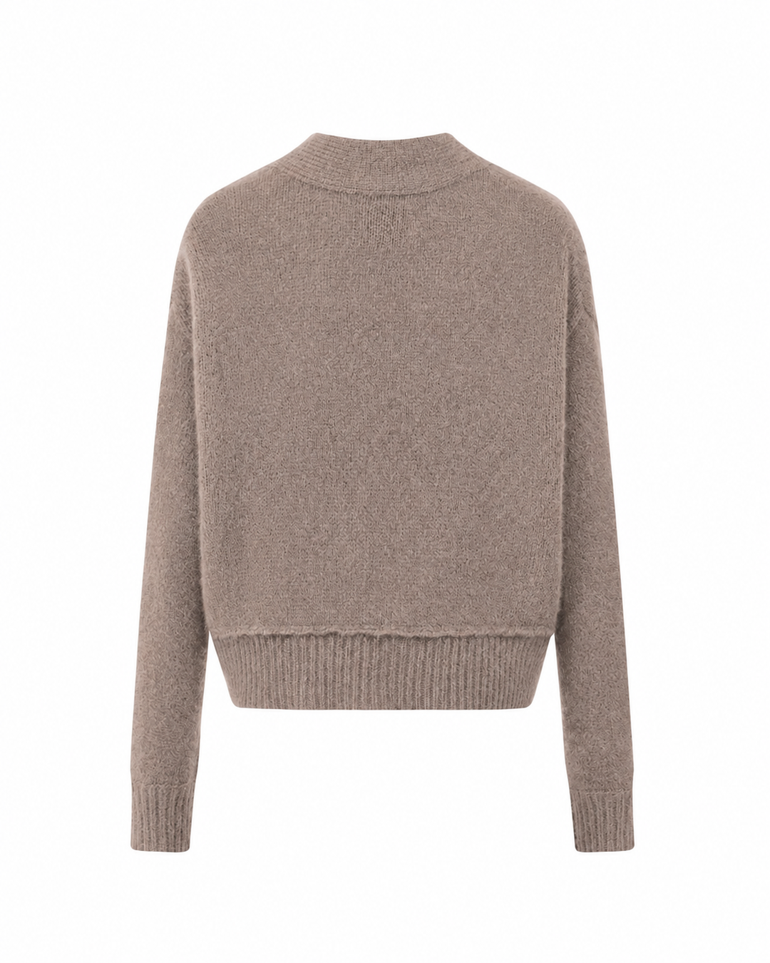 Cardigan RIELY von Luren mit V-Ausschnitt, Hornknöpfen und kurzer kastiger Passform in Beige.