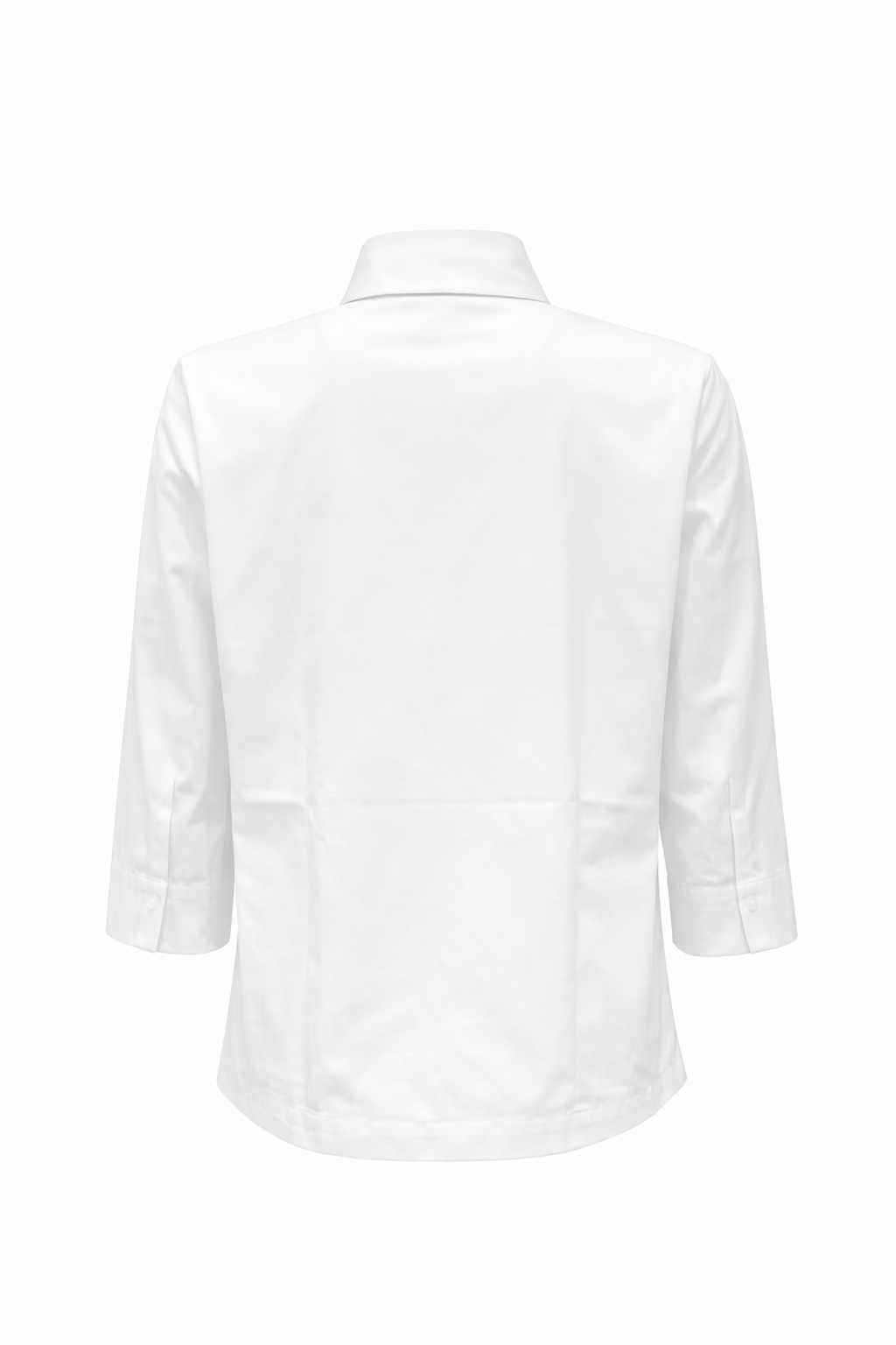 Hemdbluse The White Shirt in weiß. Diese klassische Hemdbluse mit Halbarm überzeugt durch ihre zeitlose Ausstrahlung. Die durchgehende Knopfleiste und der Hamdkragen unterstreicht den stilvollen Charakter und macht sie zu einem vielseitigen Begleiter.