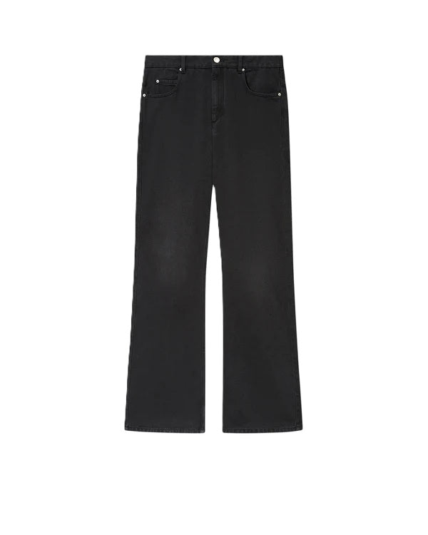 Jeans Isabel Marant BELVIRA. Diese Bootcut-Jeans aus fließendem Denim überzeugt mit ihrem langen, nach unten weit ausgestellten Bein. Der hohe, angesetzte Bund mit Gürtelschlaufen und Metallknopf. 