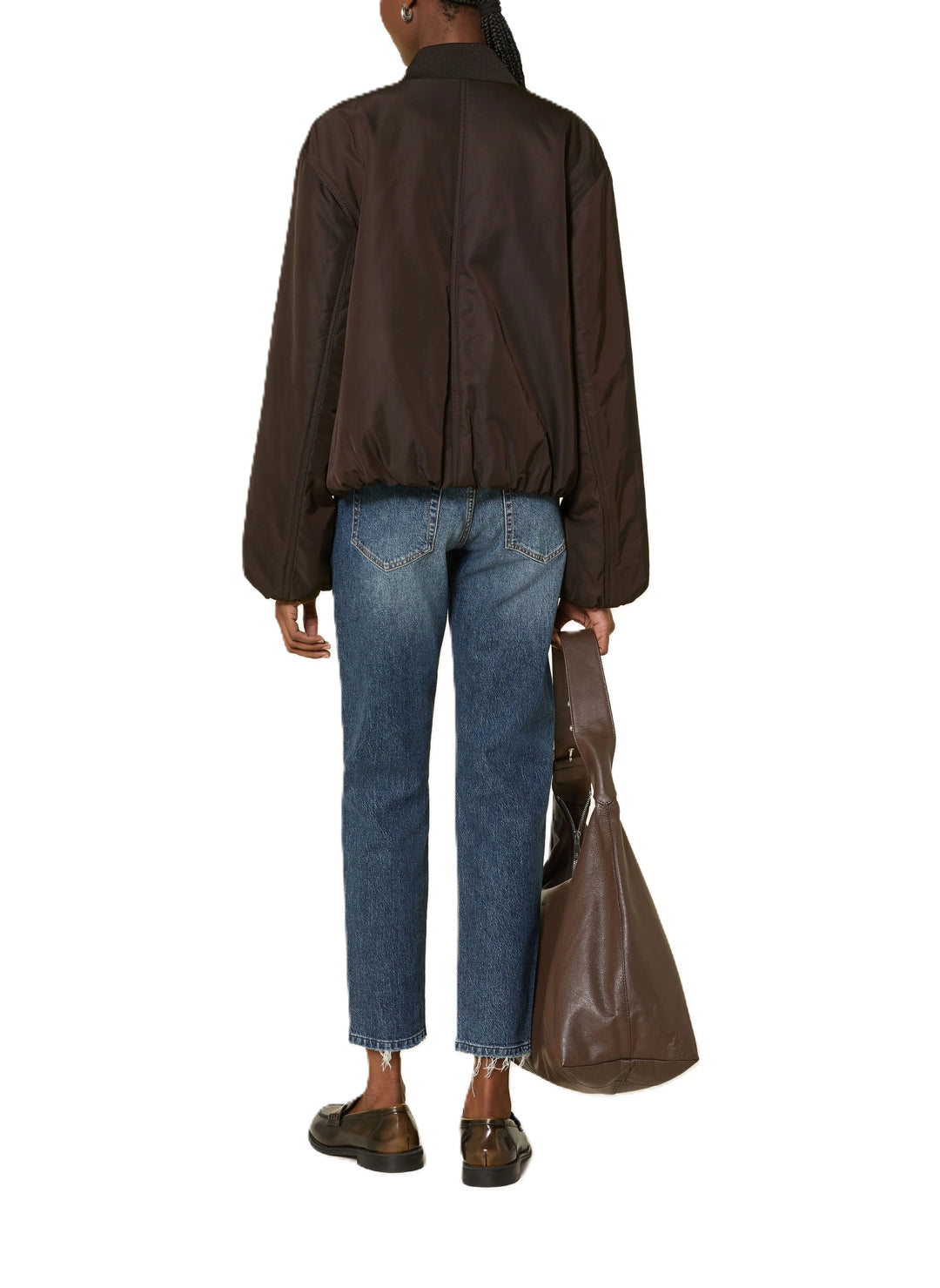 Jeans PNTS 02_THE SLIM. Jeans PNTS 02_THE SLIM. Coole Jeans in blau mit zerrisseen Stellen. Die Jeans hat ein langes und schmales Bein. Am Bund befinden sich Gürtelschlaufen. An den Beinenden sind leichte Fransen. Sie hat eine normale Leibhöhe und einen Reißverschluss.
