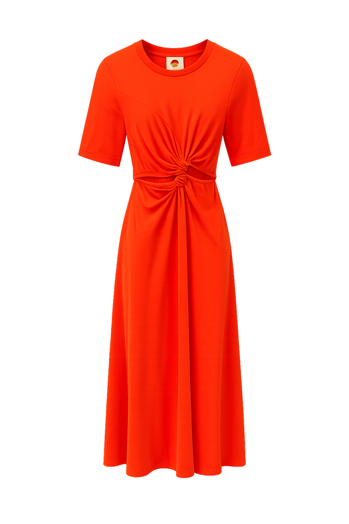 Farm Rio ARTSY FLORA Dress in rot. Mittelanges und leicht ausgestelltes Kleid in T-Shirt Ware. Das Kleid hat einen Rundhalsausschnitt und halblange Ärmel. An der Taille hat es zwei Cut-Outs. Dadurch scheint etwas Haut durch und macht das Kleid zu einem Highlight. 