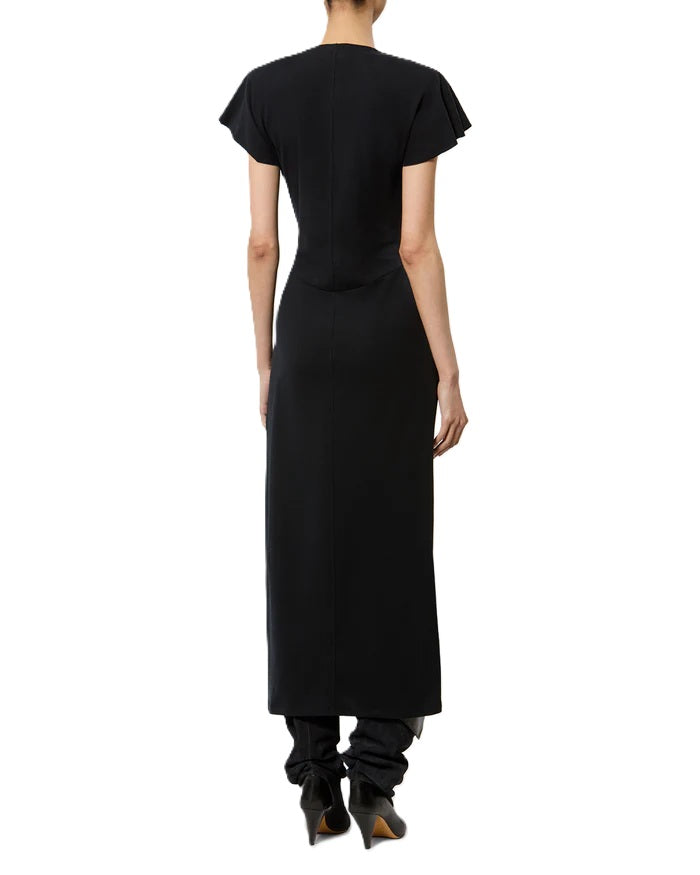 Kleid Isabel Marant Nadra Dress in schwarz. Langes Kleid mit V-Ausschnitt und überschnittenen Ärmeln mit offenen Schnittkanten. Ebenfalls verfügt es über abnehmbare Schulterpolster. Das Kleid hat vorteilhafte Raffungen in der Taille und ist körpernah geschnitten. Das Kleid ist mittellang und besteht aus einem Shirtstoff.