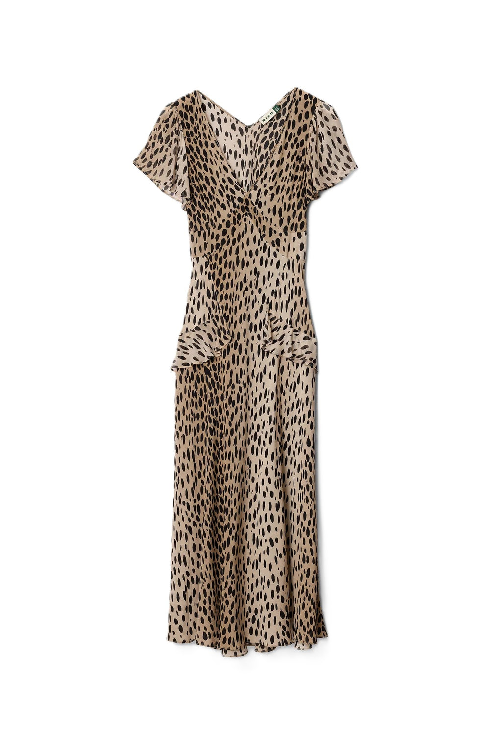Kleid Rixo Evie in Antelope Spot Black. Das Kleid ist ein feminines Seidenkleid aus leichtem Crêpe de Chine. Das Modell besticht durch verspielte Georgette-Rüschen, einen BH-freundlichen V-Ausschnitt und ein verstellbares Taillenband, das die Figur sanft betont. Mit seiner Empire-Taille und dem charakteristischen Schrägschnitt fällt das Kleid unter der Brust leicht anliegend und ab der Taille locker und fließend. 