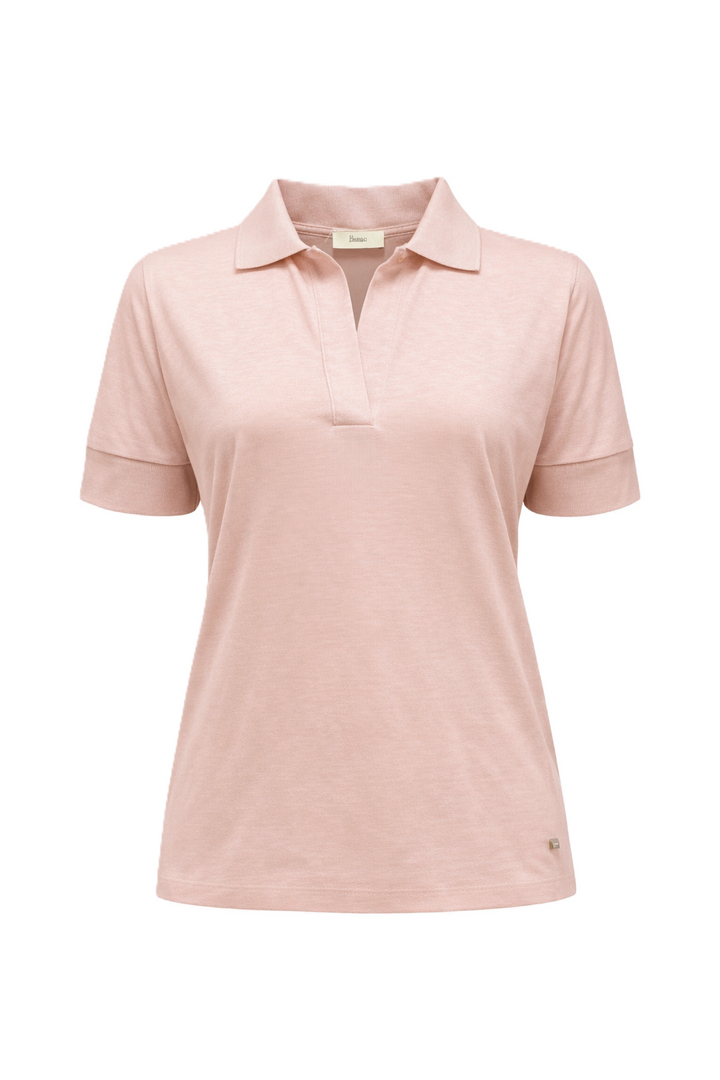 Polopullover Herno in rosa. Tolles Poloshirt aus weichem und leichtem Baumwolljersey mit gerippten Details, die eine Trikotoptik verleihen. Das Polo hat einen Kragen und einen halben Ärmel. 