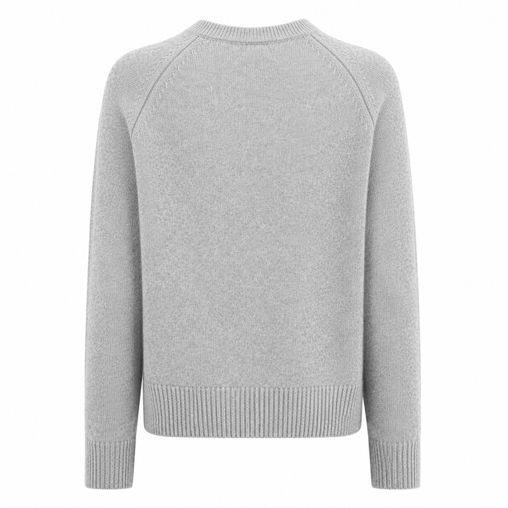 Basic Sweater von Handmade aus weichem Kaschmir-Seide-Mix mit Rundhalsausschnitt, langen Ärmeln und Rippbündchen, erhältlich in Braun, Grau und Beige.