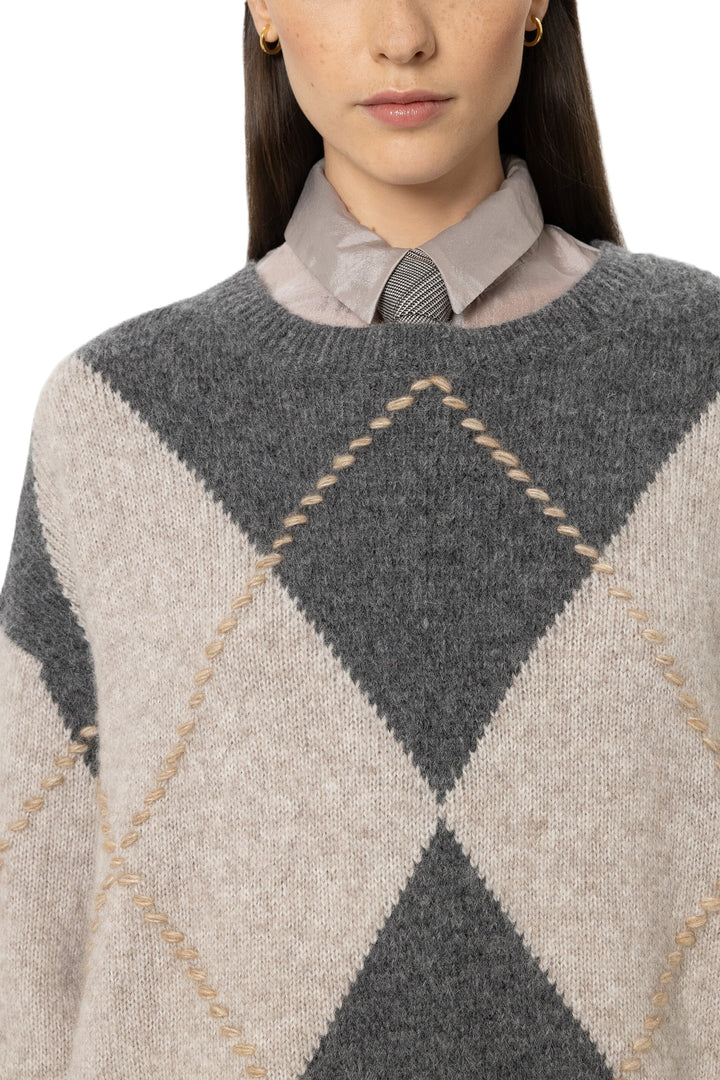 Pullover Luisa Cerano in Multi Grau. Rundhals-Pullover aus extra weicher Alpaka-Mischung ist dank des Airspun-Verfahrens besonders leicht und angenehm zu tragen. Im Macro-Argyle-Design.