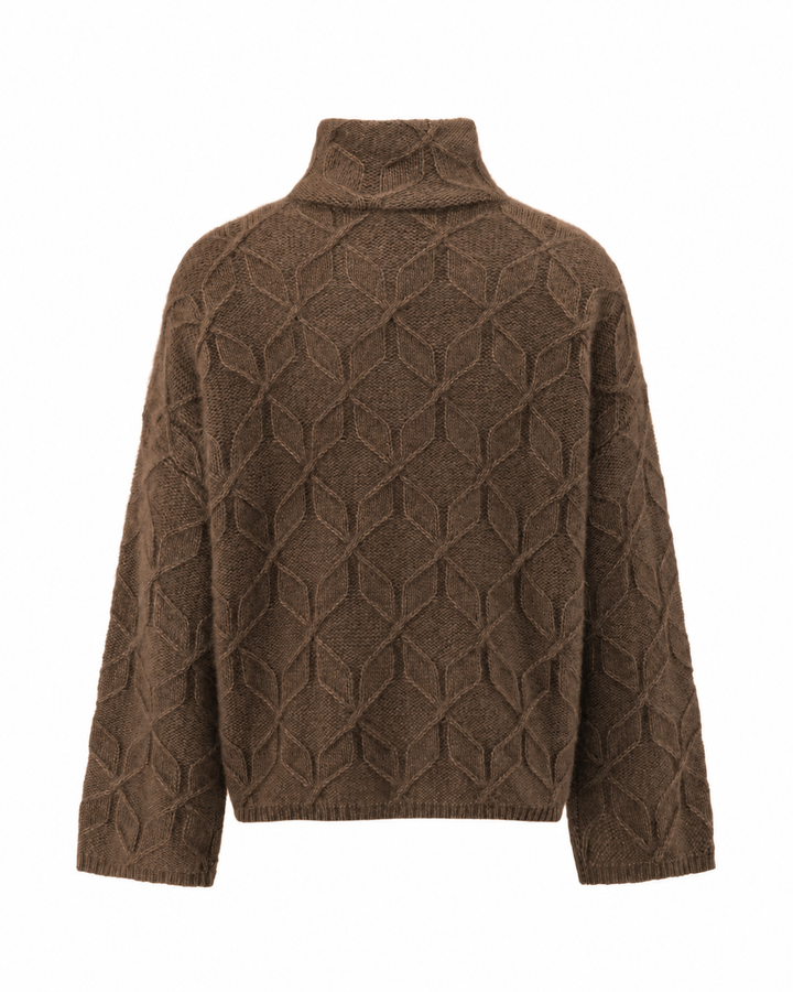 Brauner Strickpullover MYTH von Luren aus Kaschmir-Seide mit grafischem Zopfstrick, Oversize-Passform und hohem doppeltem Rollkragen.