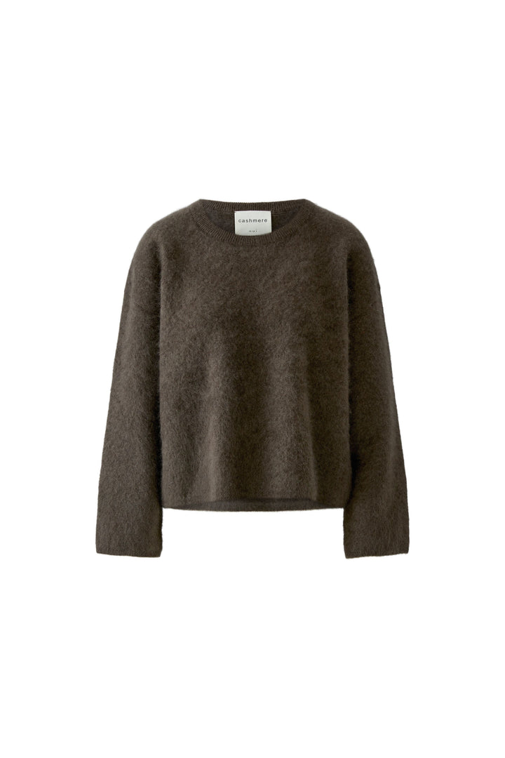 Pullover von Oui aus 100% Kaschmir in Brushed-Optik mit Rundhalsausschnitt und verkürztem Boxy Fit in Braun.