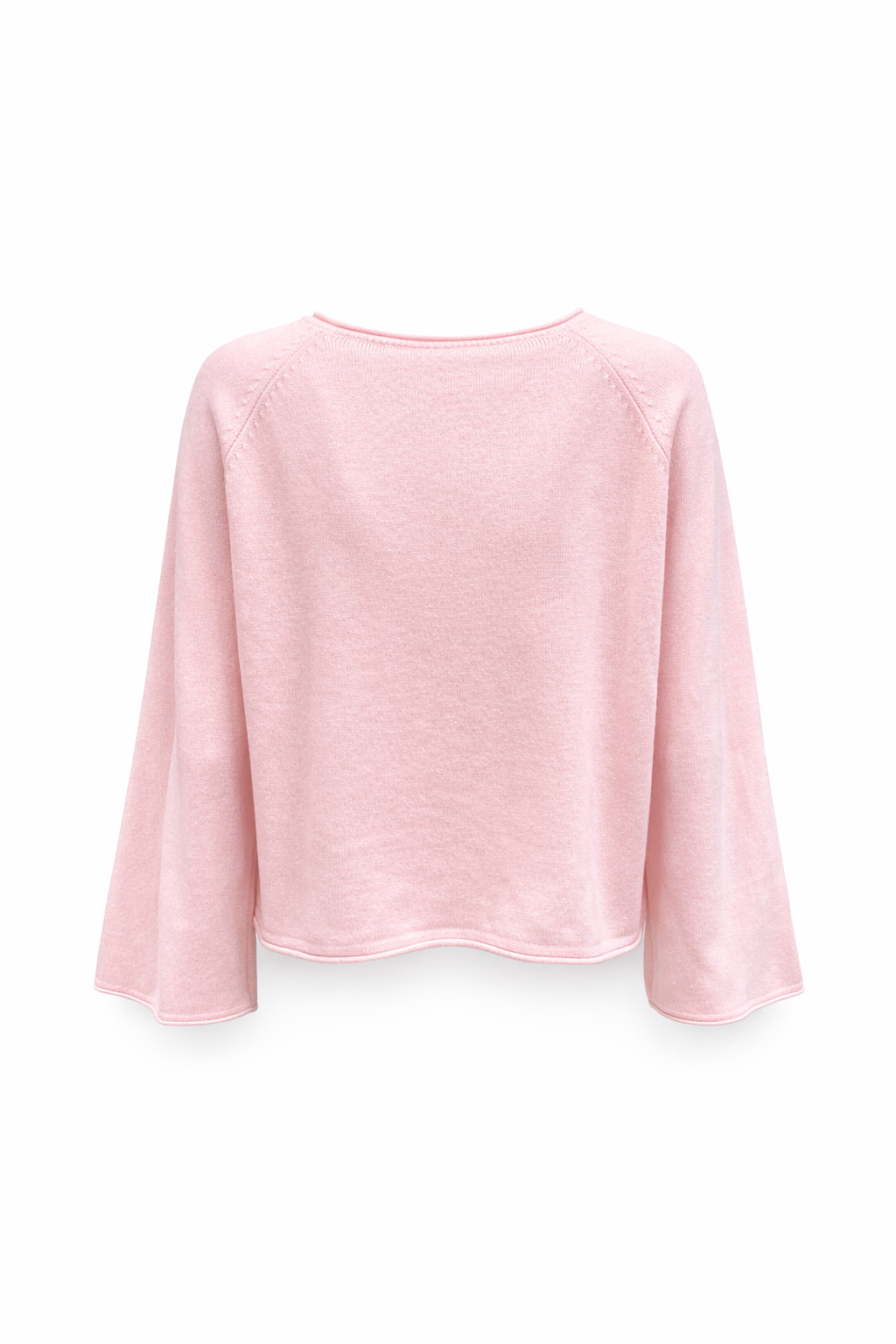 Kaschmir Pullover mit langen, weiten Ärmeln und Rundhalsausschnitt in zartem Rosa aus handgemachtem Strick.