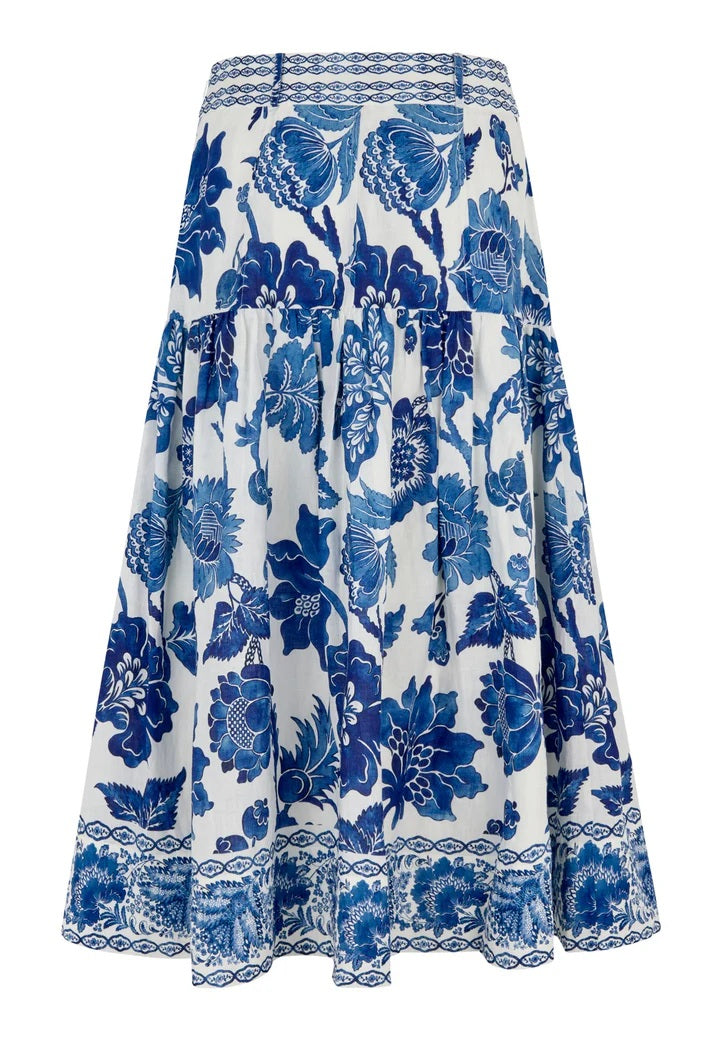 Rock Dea Kudibal mit Blumenprint in blau weiss und Volants in mittlerer Laenge und festem Bund aus Leinen 