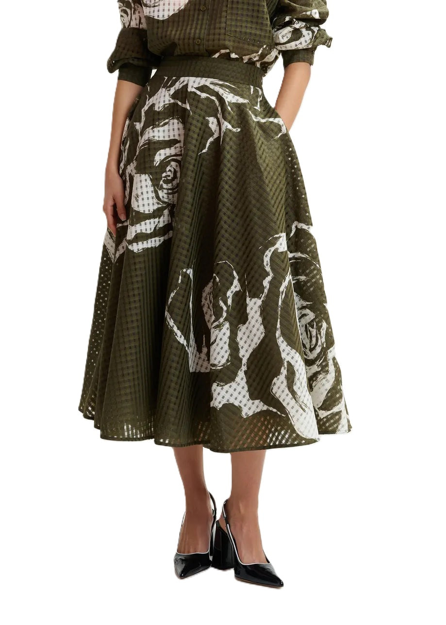 Rock von Essentiel Antwerp JANGO MAXI SKIRT mit 3D Blumendruck. Der Rock ist schwingend und hat Taschen. Der Rock ist kaki mit weiß. 