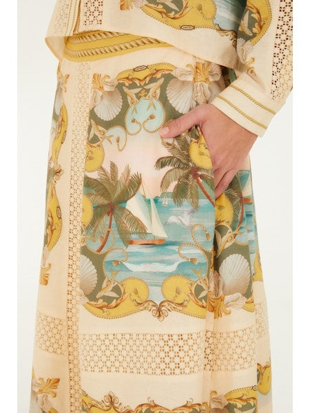 Rock von Farm Rio ROYAL SEA MULTICOLOR CROCHET DETAIL aus einer Leinenmischung mit Meeresprint. Der Rock ist mittellang, hat Taschen und einen Gummizug. Lochstickereien allover. 