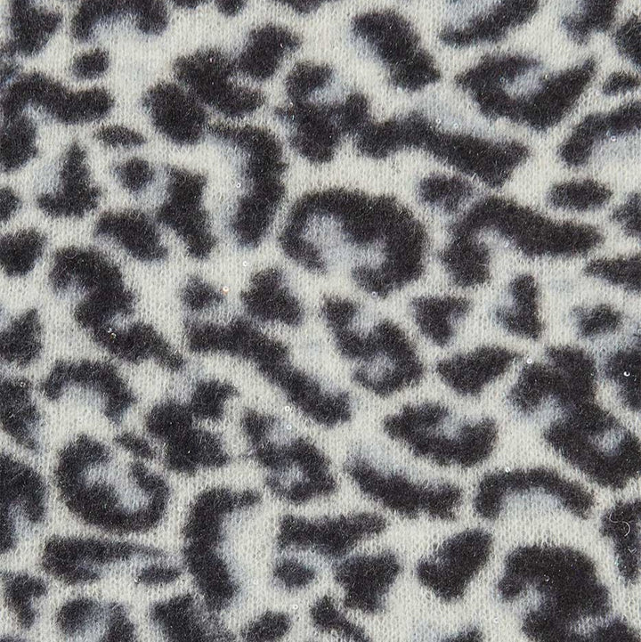 Schal von PUR SCHOEN Adria galactic stars leo black grey mit Glitzer aus Cashmere. Nickituch