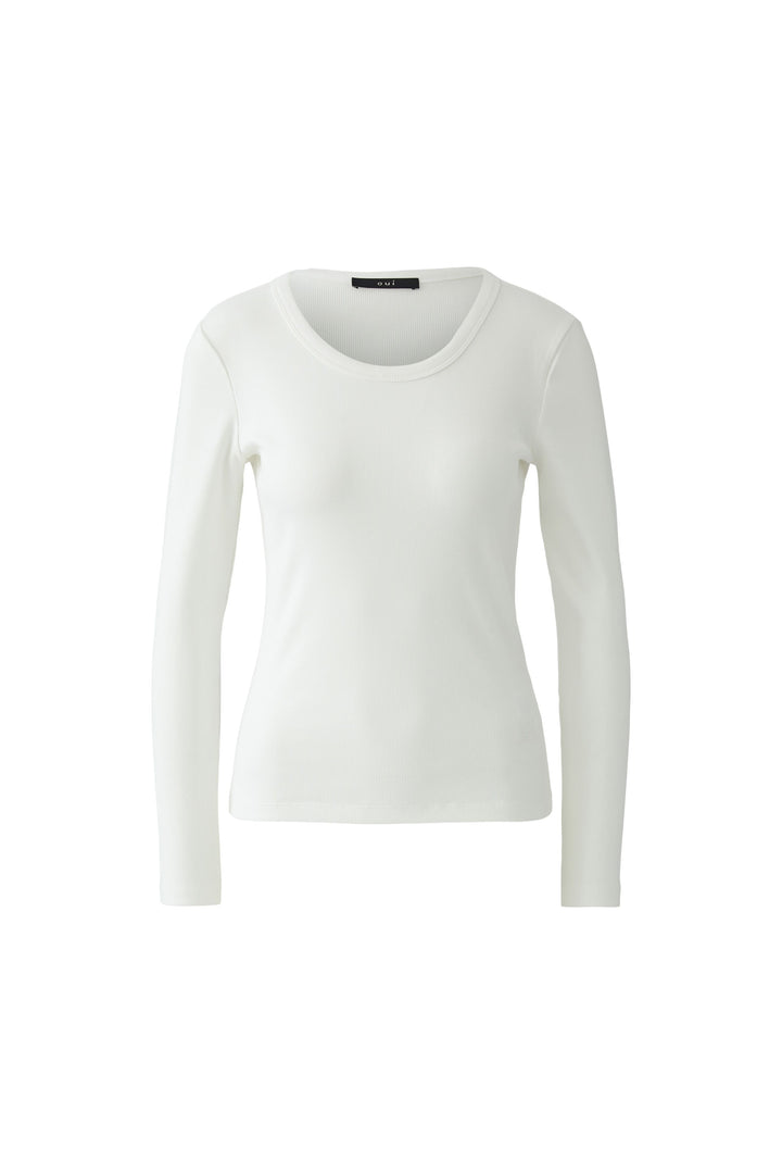 Weißes Langarmshirt Basic von Oui aus Baumwoll-Modalmix in Rippstrick mit tiefem Rundhalsausschnitt und schmaler Passform.