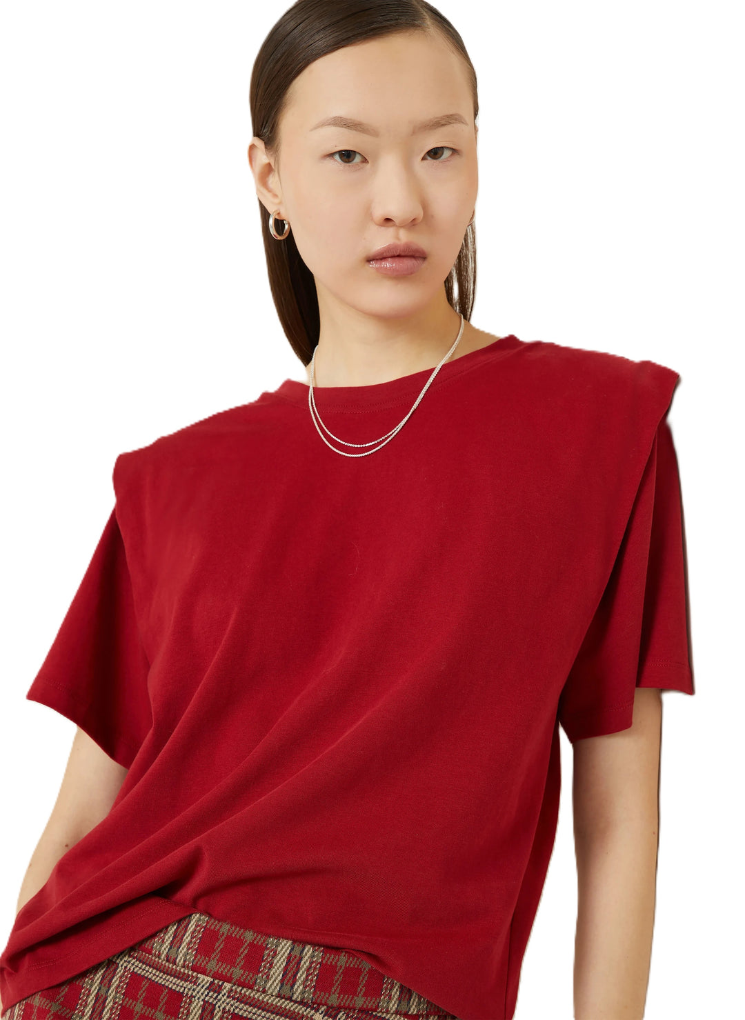 T-Shirt Isabel Marant ZELITOS in rot. Das T-Shirt aus einfarbiger Baumwolle überzeugt als elegantes Basic. Der Rundhalsausschnitt mit Rippabschlüssen, kurze Ärmel und dezente Epauletten verleihen dem Shirt eine moderne Form.