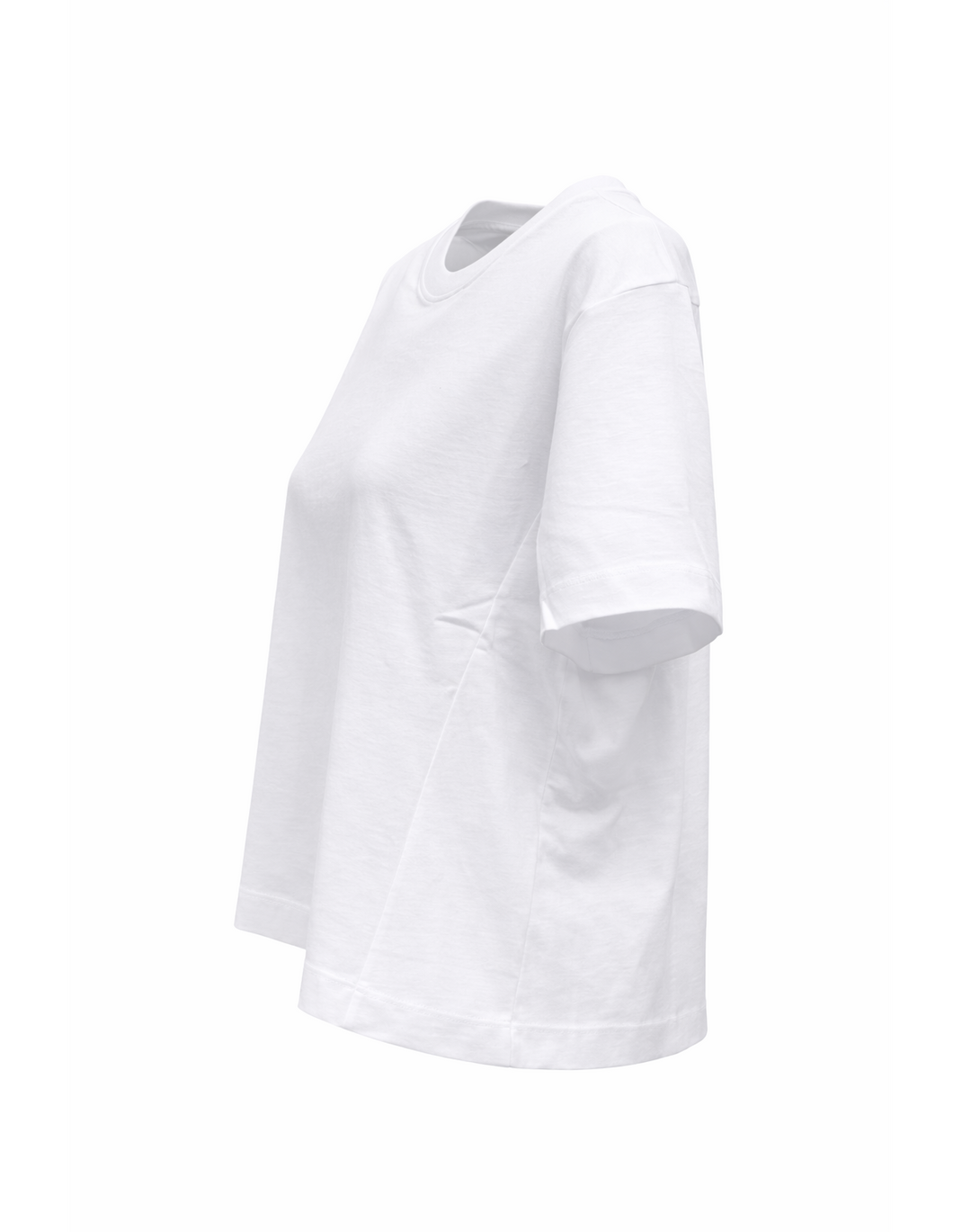 T-Shirt Narli in Weiß. Dieses T-Shirt hat einen klassischen Rundhalsausschnitt und kurzen Ärmeln. In Falten gelegte Rücken. Aus reiner Baumwolle für ein angenehmes Tragegefühl. Es fällt größengerecht aus. 