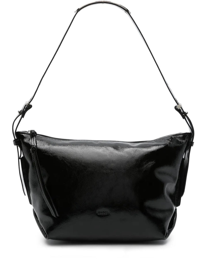 Tasche Isabel Marant Leyden in schwarz. Das glatte Lackleder sowie das silberne Schnallendetail verleihen der Tasche einen tollen eleganten Look.
