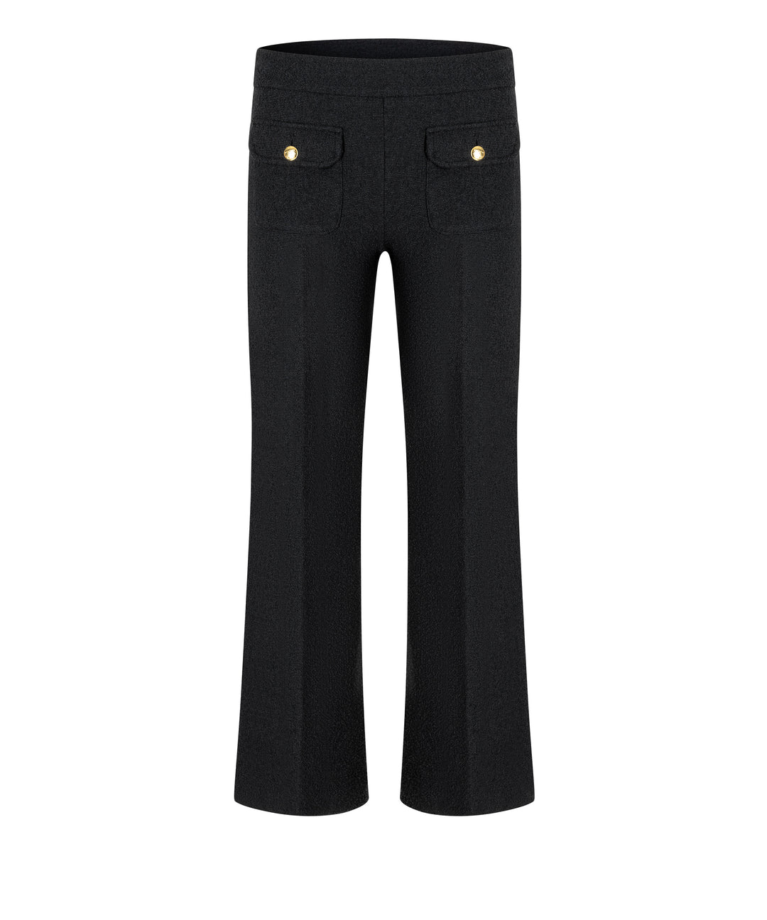 Hose Cambio Faith Patched Pocket in Schwarz. Ausgestelltes Bein mit klassischen Bügelfalten und breitem Bund. Aufgesetzte Fronttaschen mit goldfarbenen Knöpfen. Schlichte Rückseite.