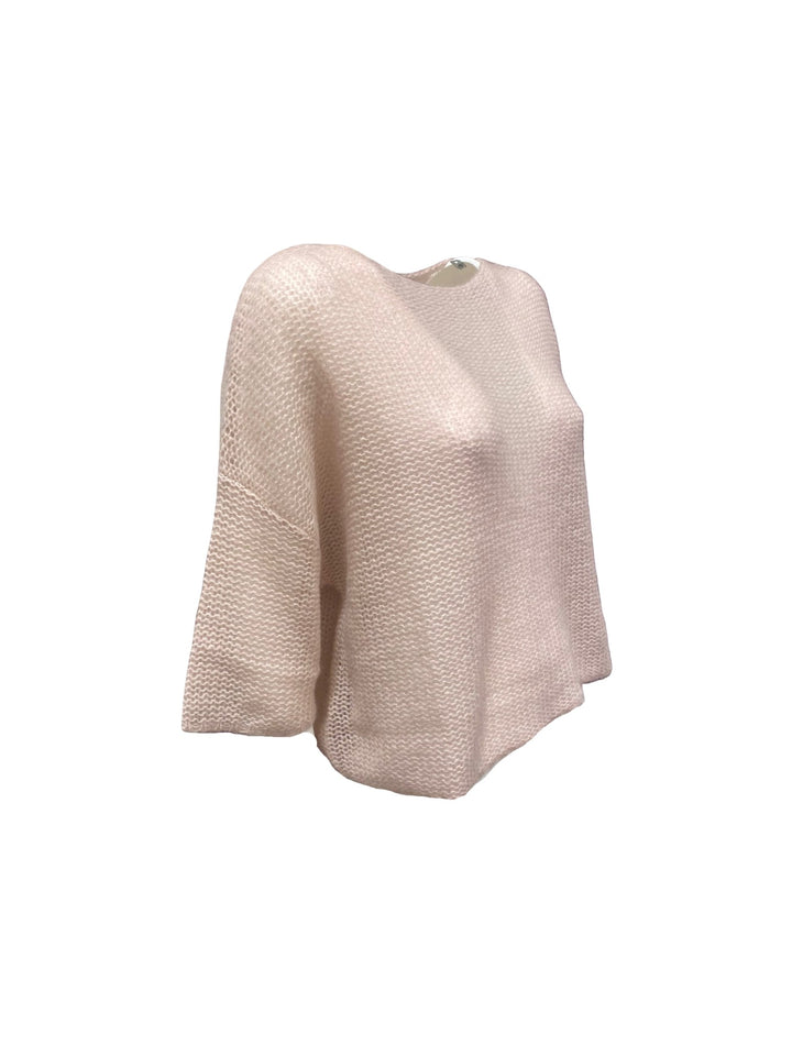 Pullover Lu Ren Bene Kaschmir Seide. Sehr weicher Strick mit Rundhalsausschnitt und 3/4 Ärmeln in locker gestrickter Ware in rosa. 